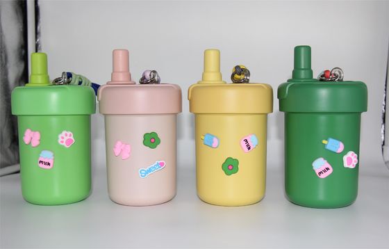 Nieuwe stijl kleurrijke vacuümgeïsoleerde fruitbekers met deksel roestvrijstalen koffiemok met dubbele muren